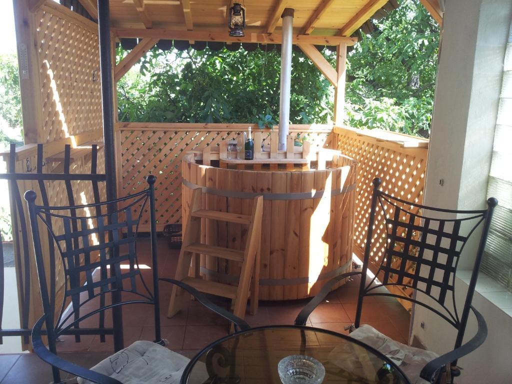 Hotel Excellent Кромержиж Экстерьер фото